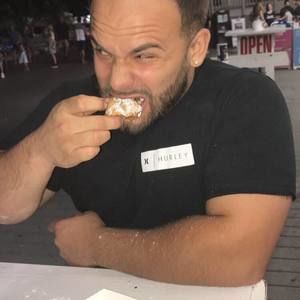 Meet your Posher, Michael